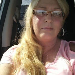 Meet your Posher, Sandy